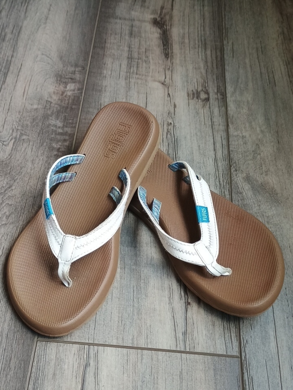 Flojos White and Brown Flip Flop Sandals